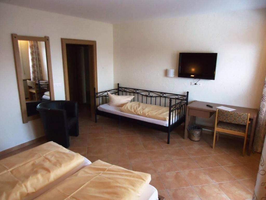 Hotel Hiemer Memmingen Rum bild